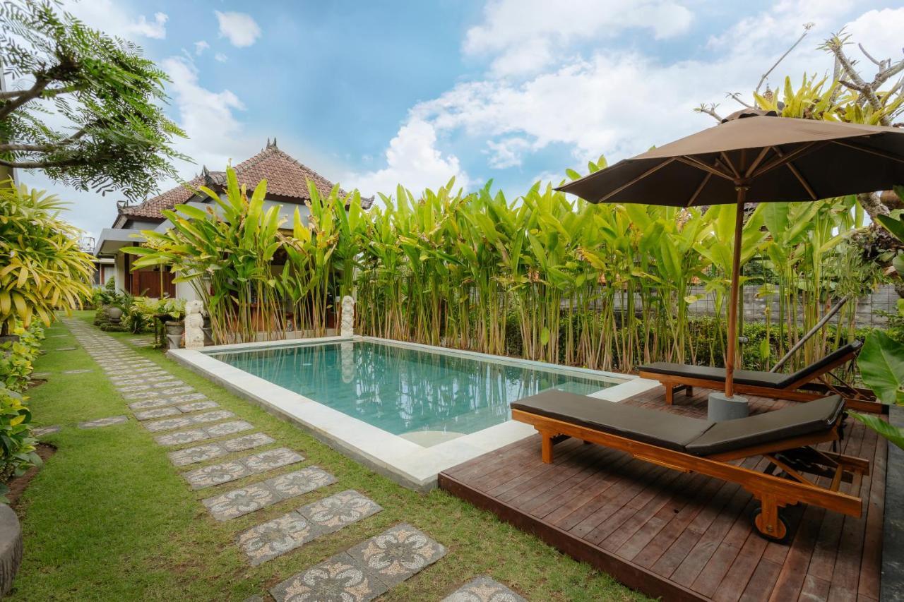 Bubu Canggu Guesthouse Exteriör bild
