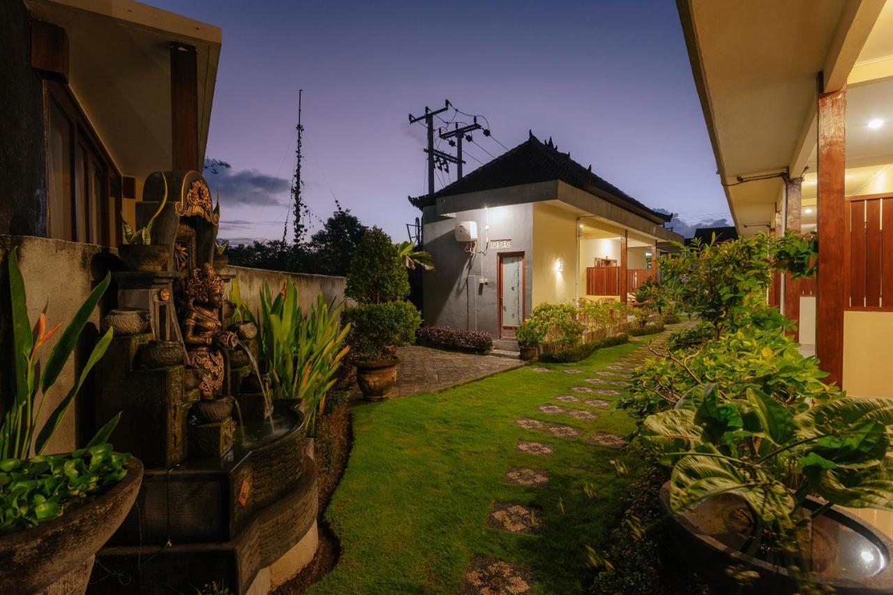 Bubu Canggu Guesthouse Exteriör bild