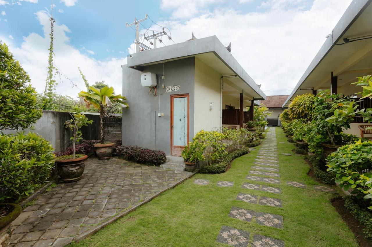 Bubu Canggu Guesthouse Exteriör bild