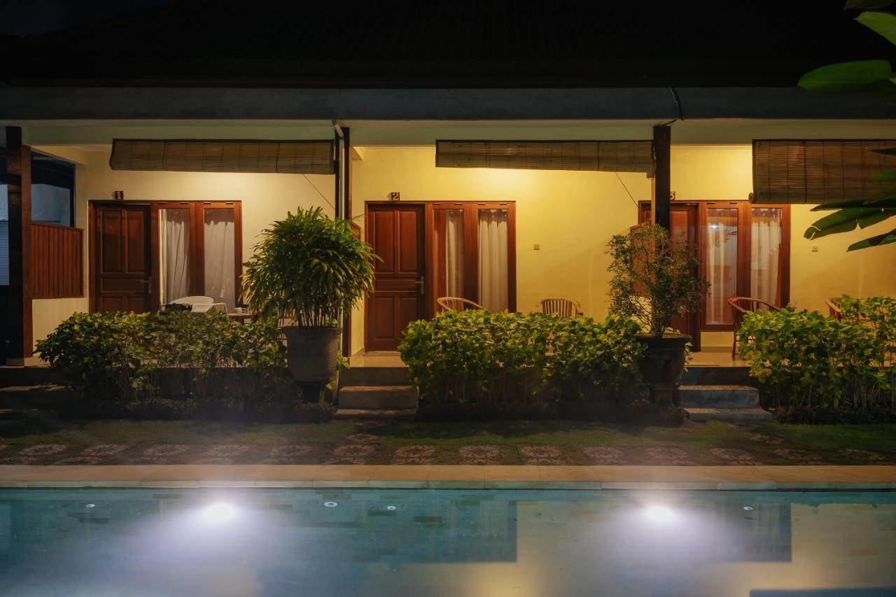 Bubu Canggu Guesthouse Exteriör bild