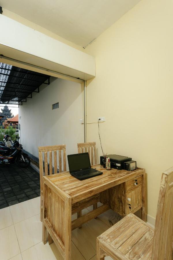 Bubu Canggu Guesthouse Exteriör bild